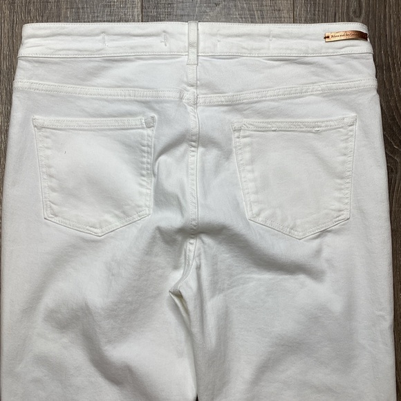 Pilcro and Letterpress (Anthropologie)  white high-rise bootcut jeans, size 31 - Picture 11 of 16